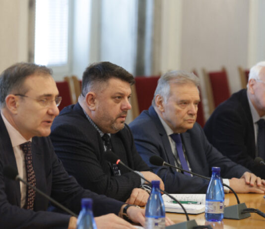 БСП: Да потърсим не най-възрастния, а най-подходящия кандидат за председател на НС