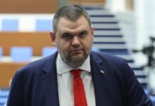 Пеевски: ПП-ДБ още са под въздействие, обладани от различни вещества и от натрупаните кешове