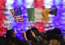 Десноцентристките партии в Ирландия ще преговарят за съставяне на правителство на фона на заплахата от Доналд Тръмп