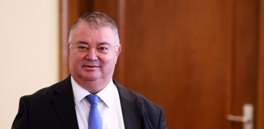 Социалният министър: От бюджета и Европейския социален фонд+ са осигурени над 300 млн. лв. за подготовка за работа на хората с увреждания