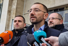 Отстраненият от поста кмет на район „Оборище“ Георги Кузмов е станал зам.-кмет на района, безочливото отношение продължава, посочи Антон Хекимян