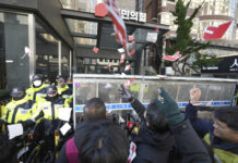 Южнокорейската опозиция обвини управляващата партия, че е извършила „втори преврат“