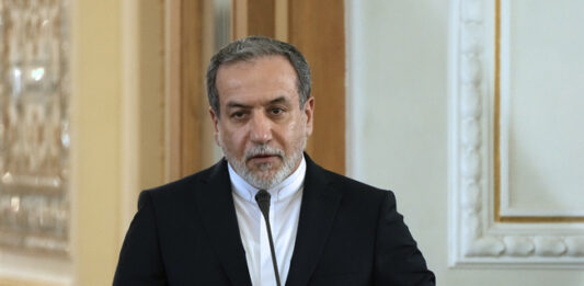 След като разговаря с Башар Асад в Дамаск, външният министър на Иран пристигна на посещение в Турция