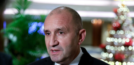 Президентът Румен Радев ще се срещне с младежи от олимпийските отбори по природни науки и техните преподаватели