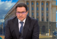 Митов: Борисов няма да върне мандата, ще опита да направи кабинет