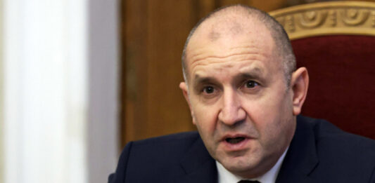 Финал на консултациите при президента преди връчването на първия мандат