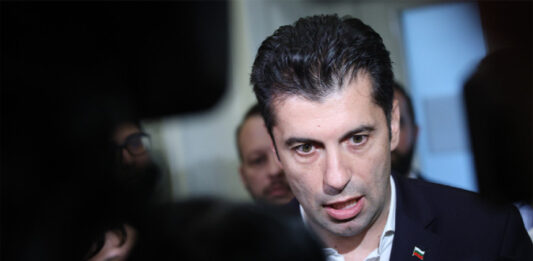 Петков: Ще участваме в преговори, само ако разговорът е за равноотдалечен премиер