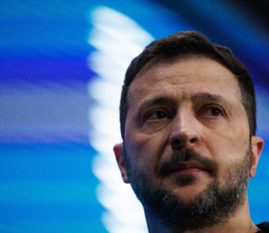 Зеленски: Украйна не се отказва от НАТО