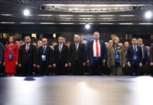 Пеевски взе ДПС и заличи Доган като почетен председател