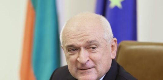 Главчев на Рождественската света литургия: Да бъдем единни и да работим за стабилна България