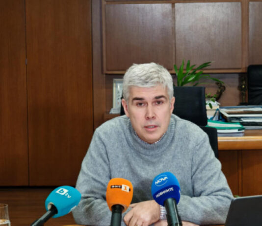Министърът на енергетиката съобщи, че няма да признае наличие на форсмажорни обстоятелства за ЕРП-тата