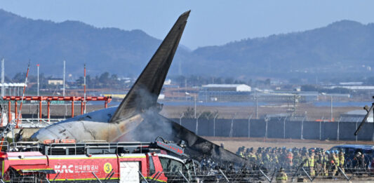 Поне 85 са жертвите на авиокатастрофата в Южна Корея