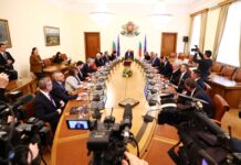 С проектозакона за събирането на приходи и извършването на разходи през 2025 г. се осигурява яснота и предвидимост, посочват от финансовото министерство