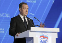 Медведев заяви, че Киев ще бъде изправен пред неизбежно отмъщение заради убийството на руския генерал Кирилов