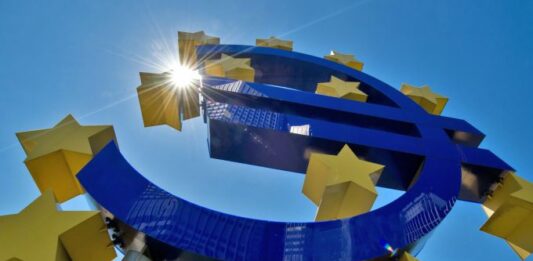 ИПИ: Вратата за еврото е отворена от 1 януари 2026 г.