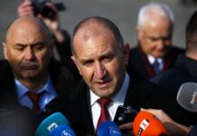 Радев ще даде още няколко дни на преговарящите партии, преди да връчи мандата