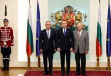 Президентът към висши военноморски офицери от резерва: Нашият флот е силен със своите традиции и приемственост