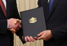 Президентът Румен Радев ще връчи мандат за съставяне на правителство на кандидата за премиер на ГЕРБ-СДС