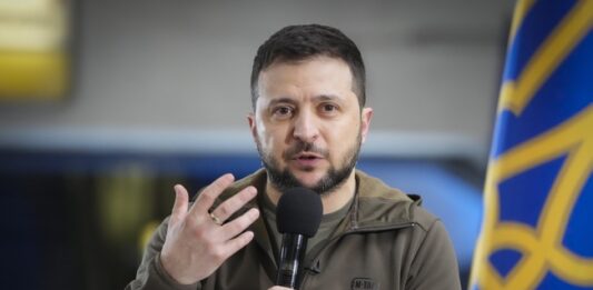 Зеленски обяви, че украинските власти са предприели действия срещу „предателите“