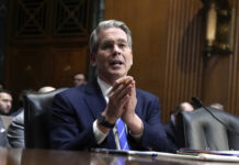 Скот Бесънт беше утвърден от Сената на Конгреса на САЩ за министър на финансите