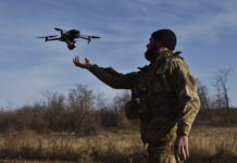 Украински атаки с дронове в Русия раниха няколко човека в Тамбовска област и доведоха до временно затваряне на летища