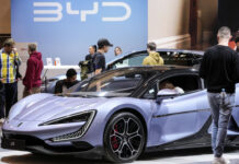 Продажбите на електрически превозни средства и хибриди в Китай са скочили с 40,7 на сто през 2024 г.