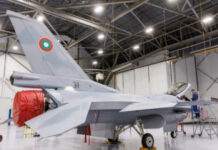 „Локхийд Мартин“ официално предава на ВВС първия изтребител Ф-16