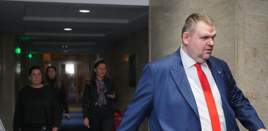 Пеевски: Отвратително и гнусно делкане, всички вкупом се ожениха