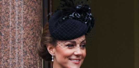 Кейт Мидълтън подава маслинова клонка към принц Хари и Меган Маркъл