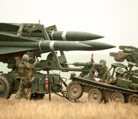 НАТО започва мащабни учения по източния си фланг