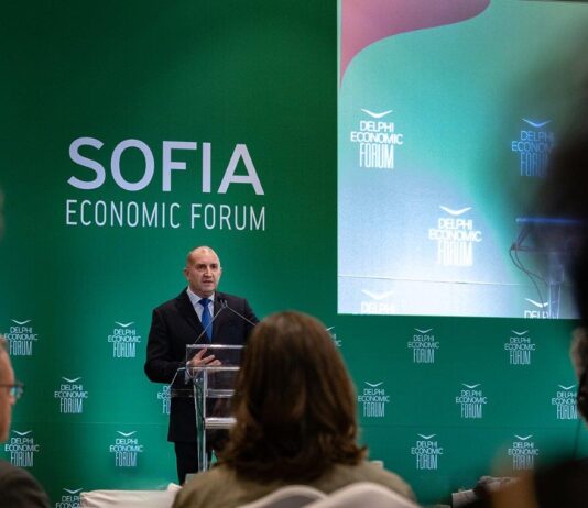 Президентът: В епицентъра на широкия спектър от проблеми в Европа е кризата на лидерството, която има две измерения – компетентност и честност