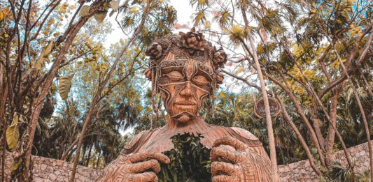 В Тулум древната магия среща съвременния рай