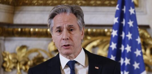 Тръмп е отнел достъпа до класифицирани данни и на бившия държавен секретар Антъни Блинкен