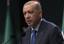 Турският президент Реджеп Тайип Ердоган започва тридневна обиколка в Малайзия, Индонезия и Пакистан