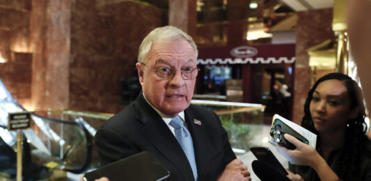 Специалният пратеник на САЩ за Украйна Кийт Келог започва днес европейска обиколка, която включва и Киев