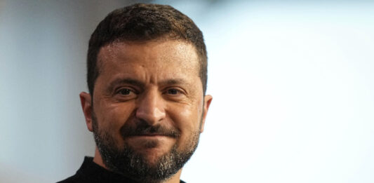 Зеленски пред NBC: Имаме малки шансове да оцелеем без подкрепата на САЩ