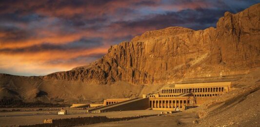 Откриха отдавна търсената гробница на древния цар Тутмос Втори в Египет