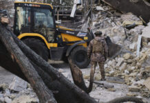 Поне три жертви на нови руски удари в Украйна