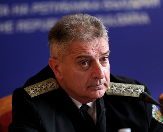 Началникът на отбраната адмирал Емил Ефтимов ще представи анализа на състоянието и подготовката на Въоръжените сили през 2024 г.
