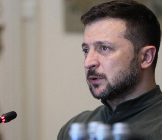 Белият Дом: Зеленски си тръгна по-рано след разгорещен спор с Тръмп, пресконференцията е отменена