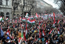 Десетки хиляди на антиправителствен митинг в Будапеща