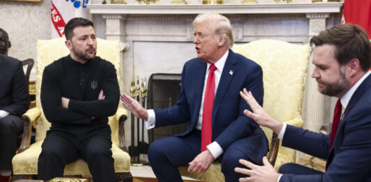 САЩ спират временно военната си помощ за Украйна