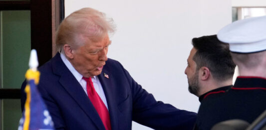 Тръмп за Зеленски: Америка няма да го търпи още дълго!