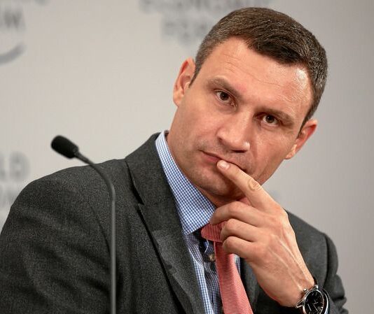 Кличко посъветва Зеленски: Не е време за емоции!
