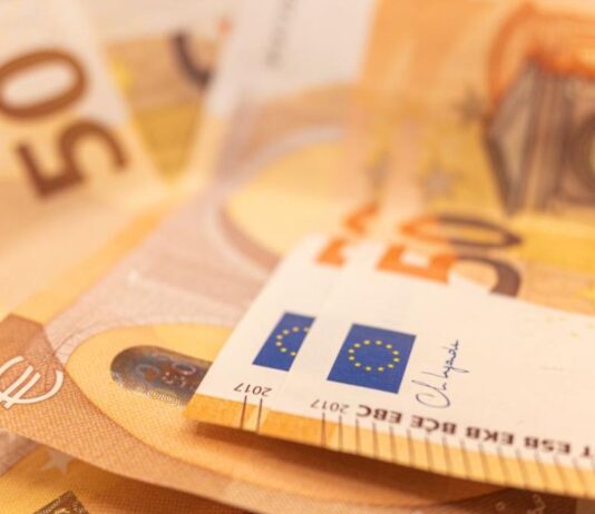 ЕС налага контрамита на американски стоки на стойност 26 милиарда евро