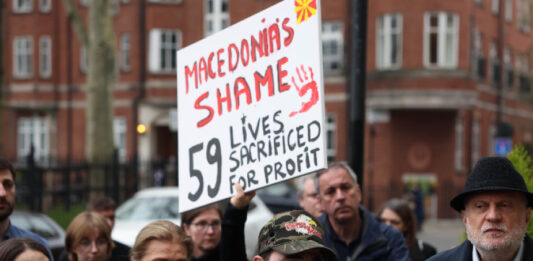 Протест в Скопие иска наказание за виновните за трагедията в Кочани