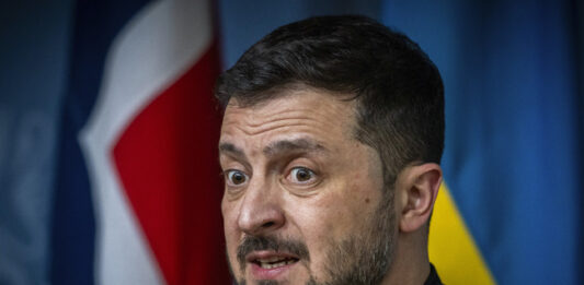 Зеленски: Украйна е максимално конструктивна в разговорите в Саудитска Арабия