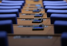 Изслушвания на министри и парламентарен контрол предвижда програмата на парламента