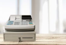 Касовите апарати минават на евро