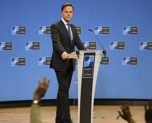 Външните министри от НАТО ще обсъждат засилването на отбраната на фона на руската заплаха